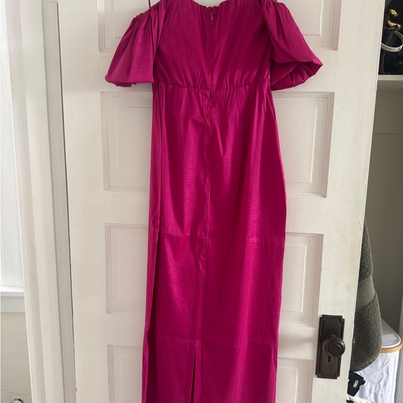 Abercrombie & Fitch Off The Shoulder Magenta Midi Dress - Picture 7 of 11